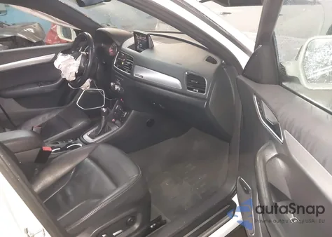 2016 Audi Q3 2.0T Premium Plus z USA, uszkodzony, nr VIN WA1GFCFS6GR008367